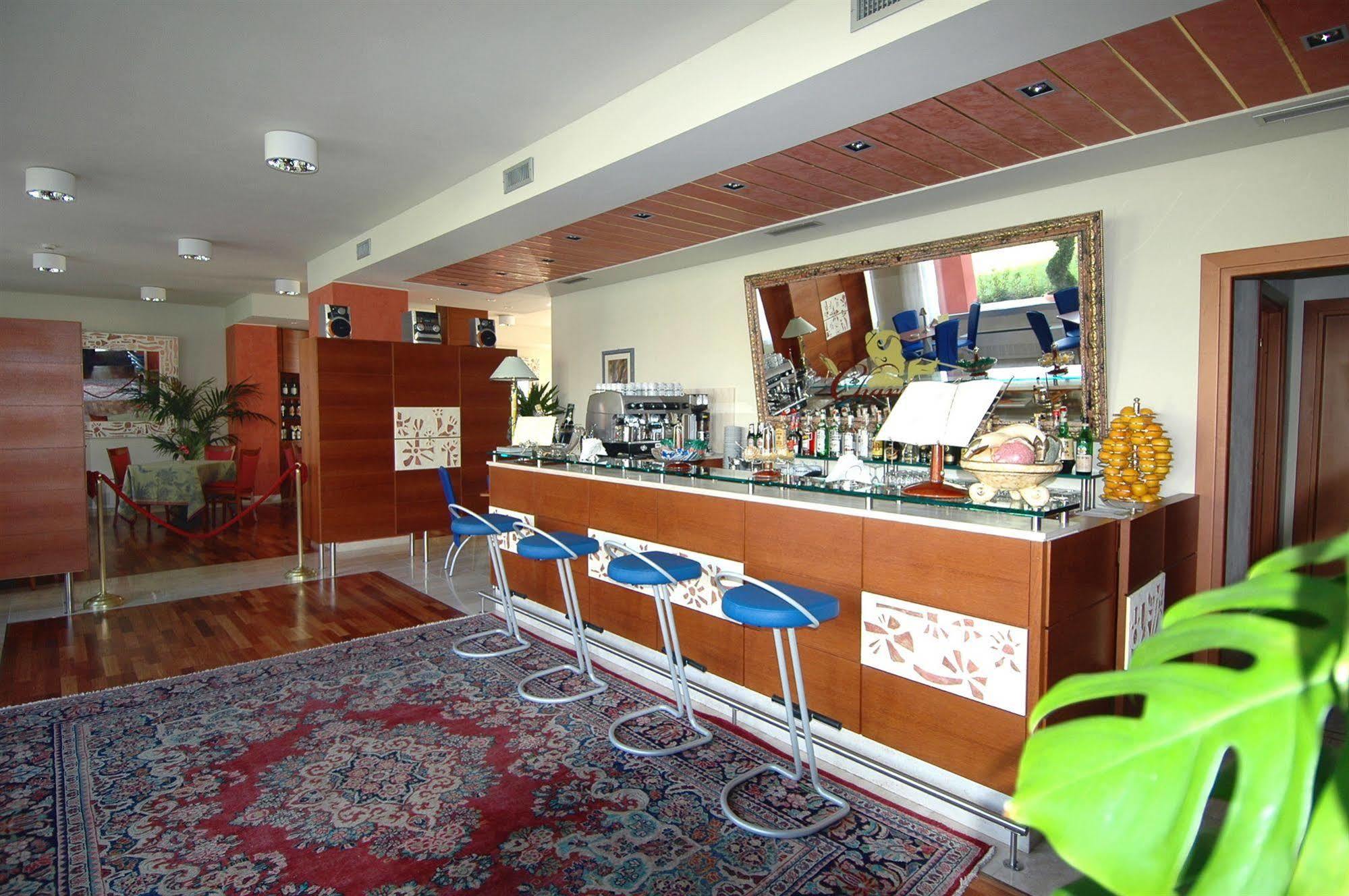 פראטו Charme Hotel מראה חיצוני תמונה